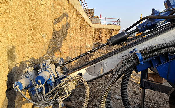 中空錨桿注漿不飽滿(mǎn)