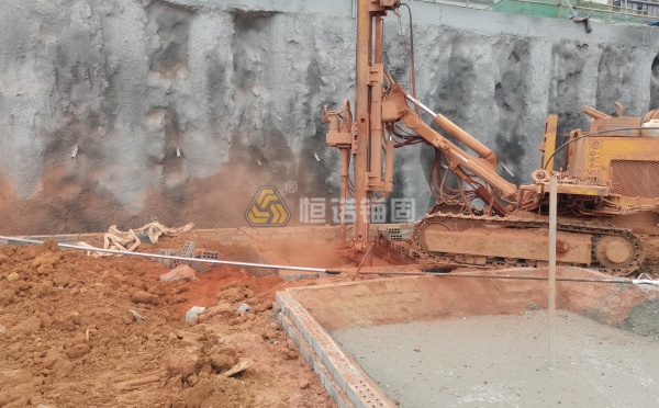 錨桿鉆孔過程中的注意事項(xiàng)有哪些