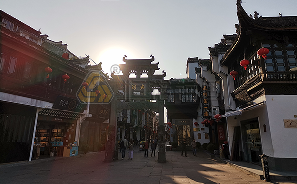 全國首例自鉆式基坑支護應用